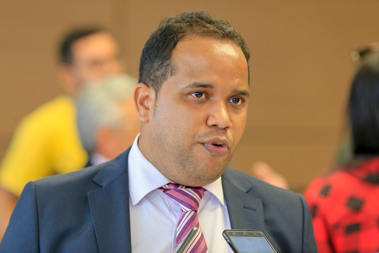 Enzo Samuel