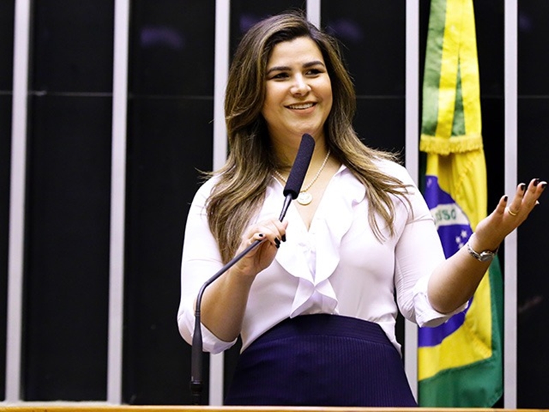Dra. Marina Santos