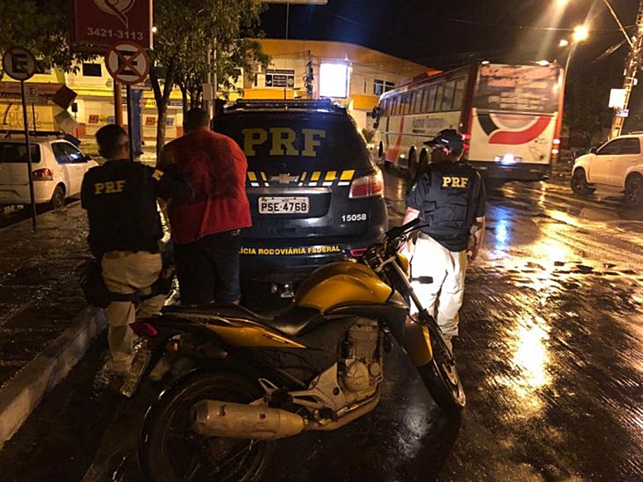 Foragido é preso em Caxias
