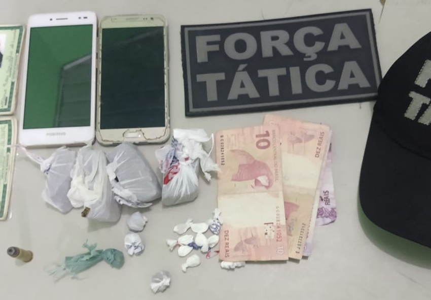 Material apreendido pela Polícia Militar