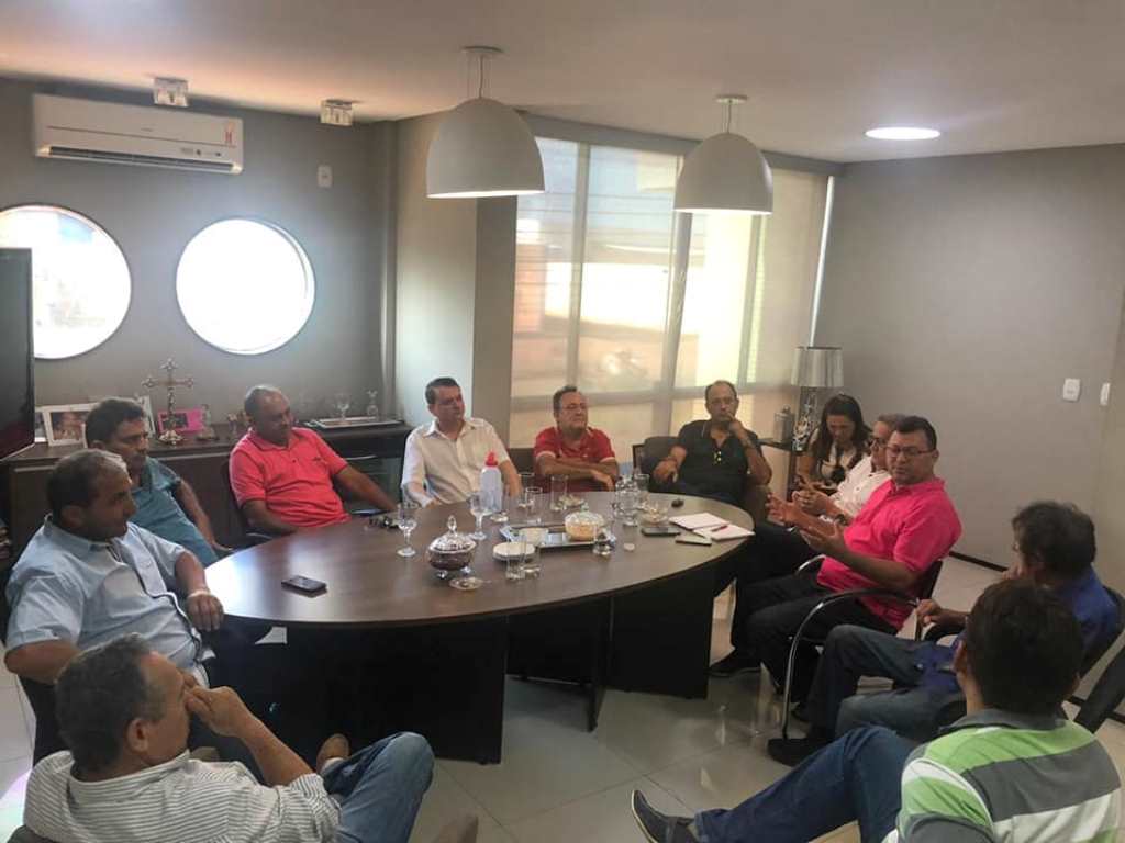 Lideranças da oposição voltam a se reunir em Picos