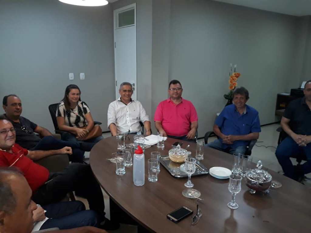 Lideranças presentes a reunião