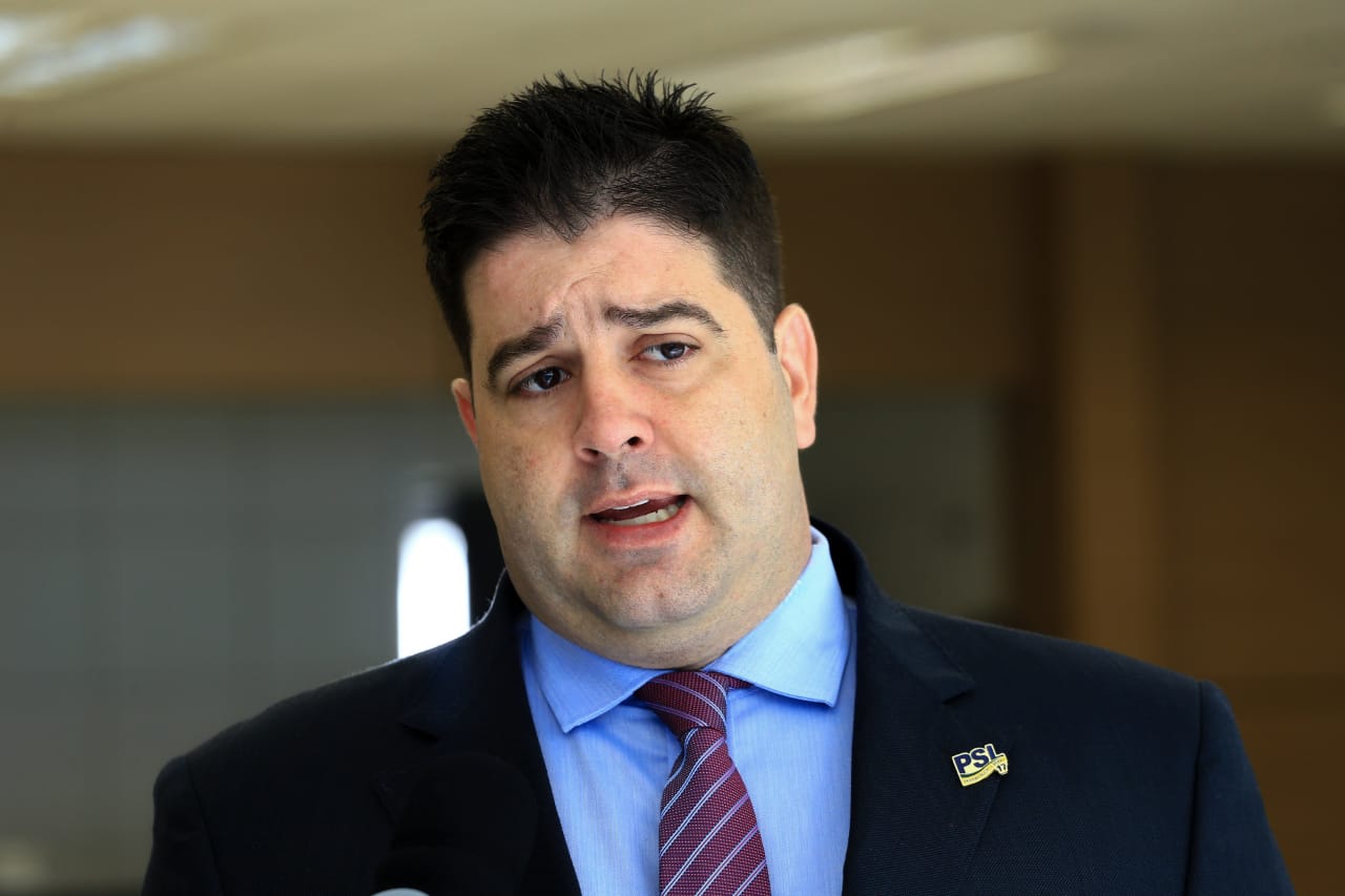 Luís André