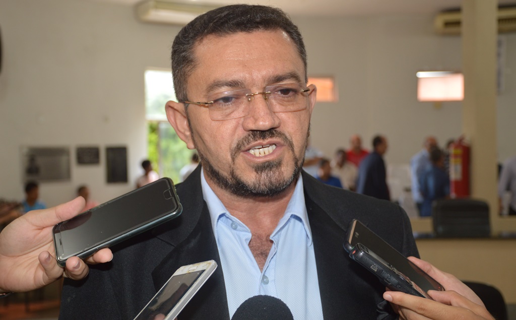 Padre Walmir diz que base aliada terá apenas um candidato a prefeito