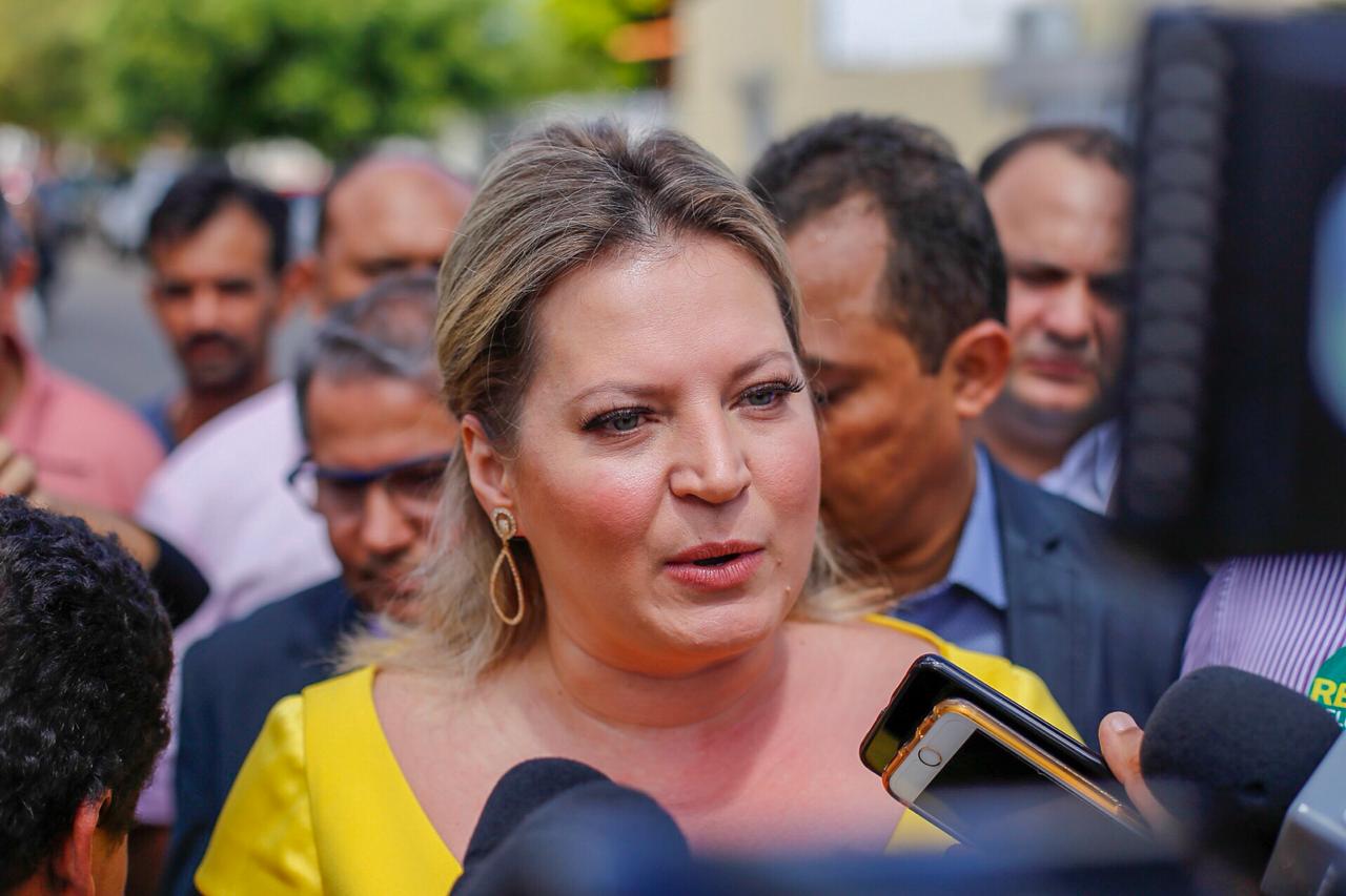Joice Hasselmann em Teresina 