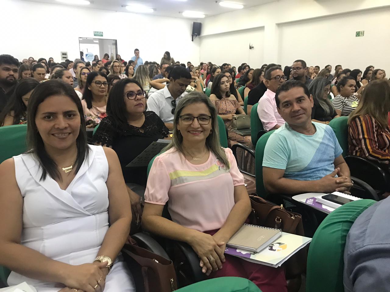 Elizângela Amorim é eleita para cargo no COSEMS