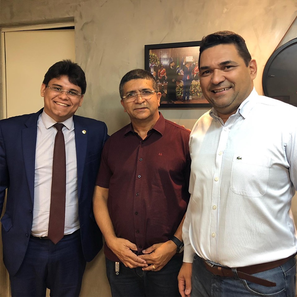 Celso ao lado de Oliveira Neto e José Augusto
