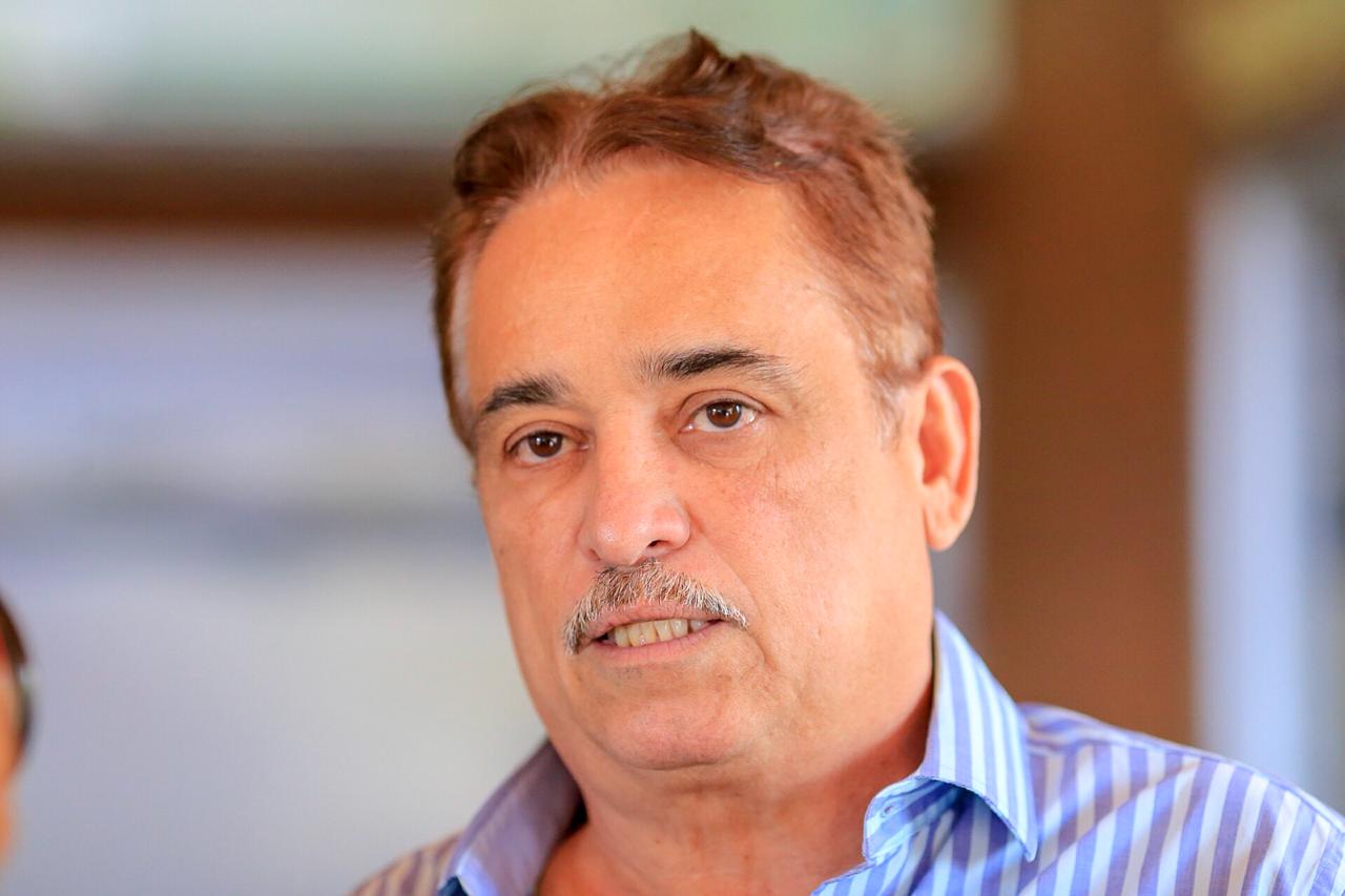 Robert Rios