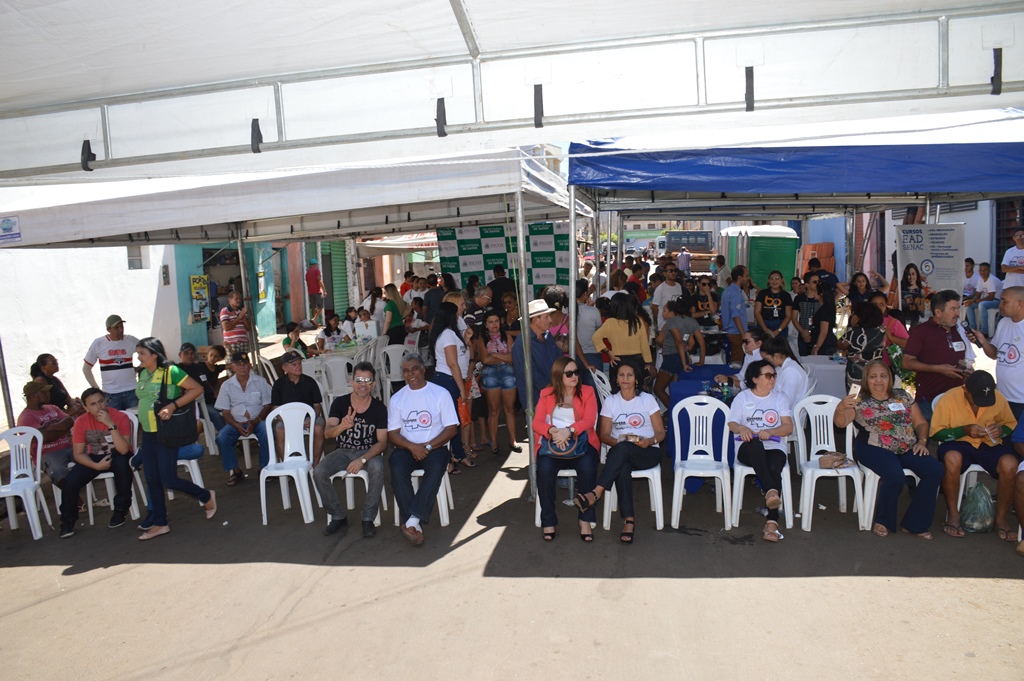 Público prestigia festa de aniversário da emissora