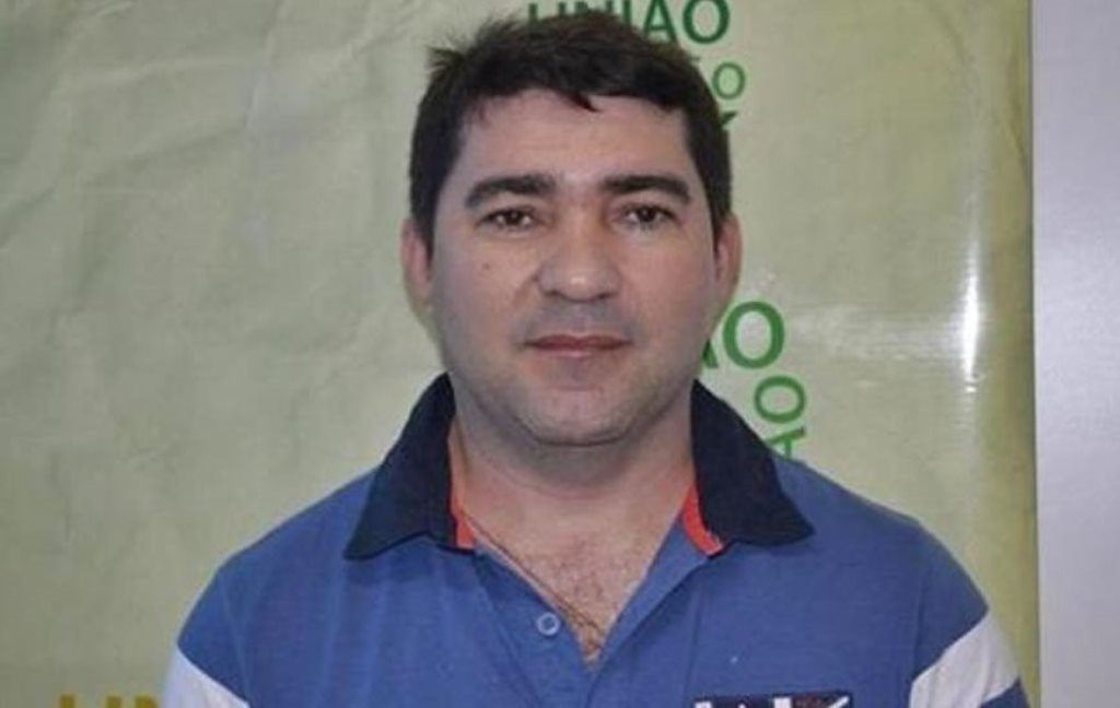 Ex-prefeito Ricardo Gonçalves deixa a oposição e adere a gestão municipal