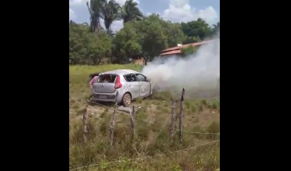 Veículo teve princípio de incêndio