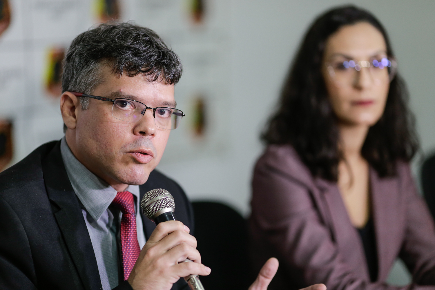 Albert Paulo e Mariana Calderon