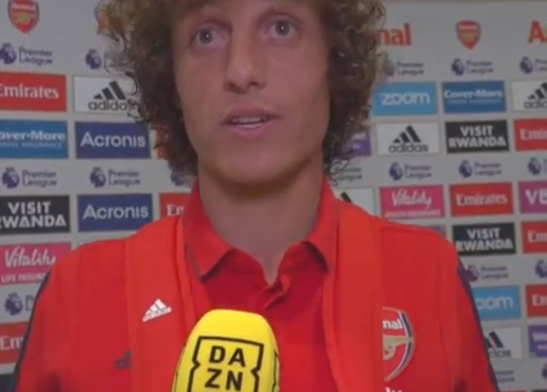 Zagueiro David Luiz