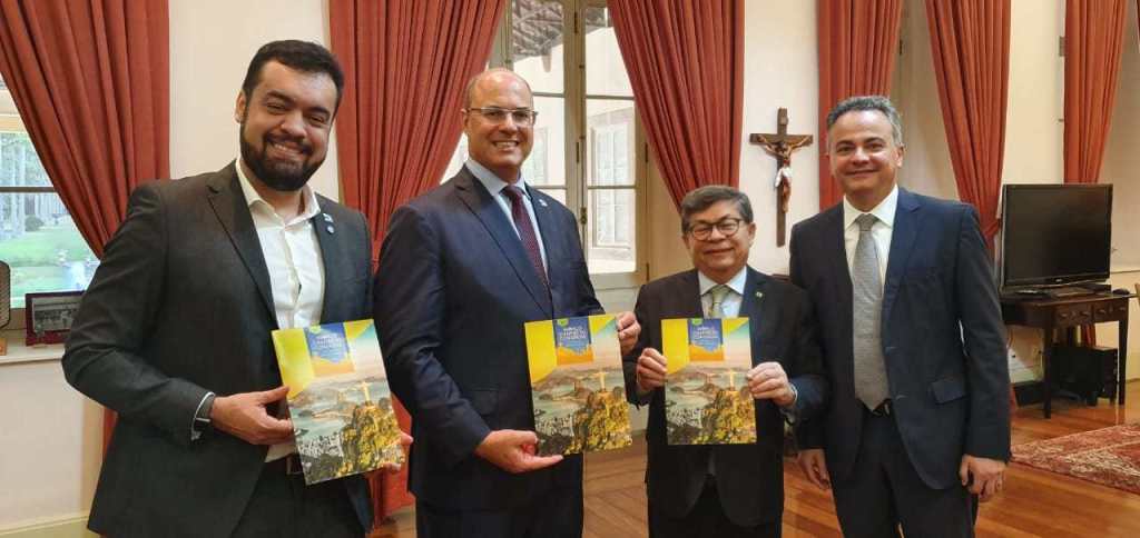 Valter Alencar em evento com o governador Witzel em maio deste ano