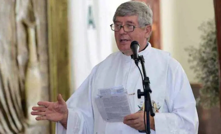 Padre Kazimierz Wojn , de 71 anos