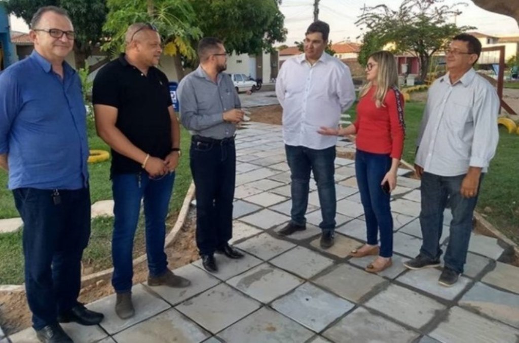 Visita a Praça Tantonho Silva