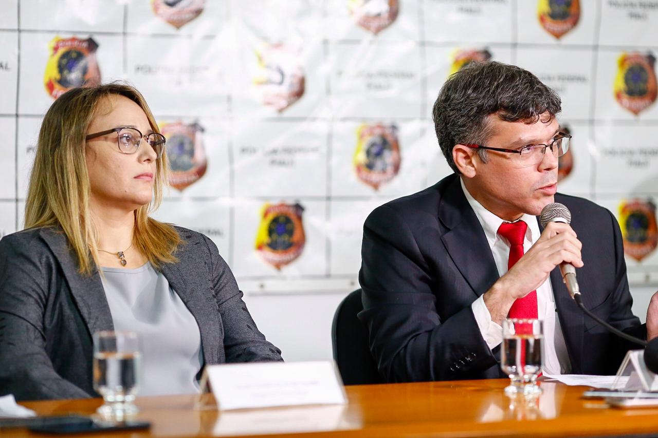 Delegada Milena e delegado Albert Paulo