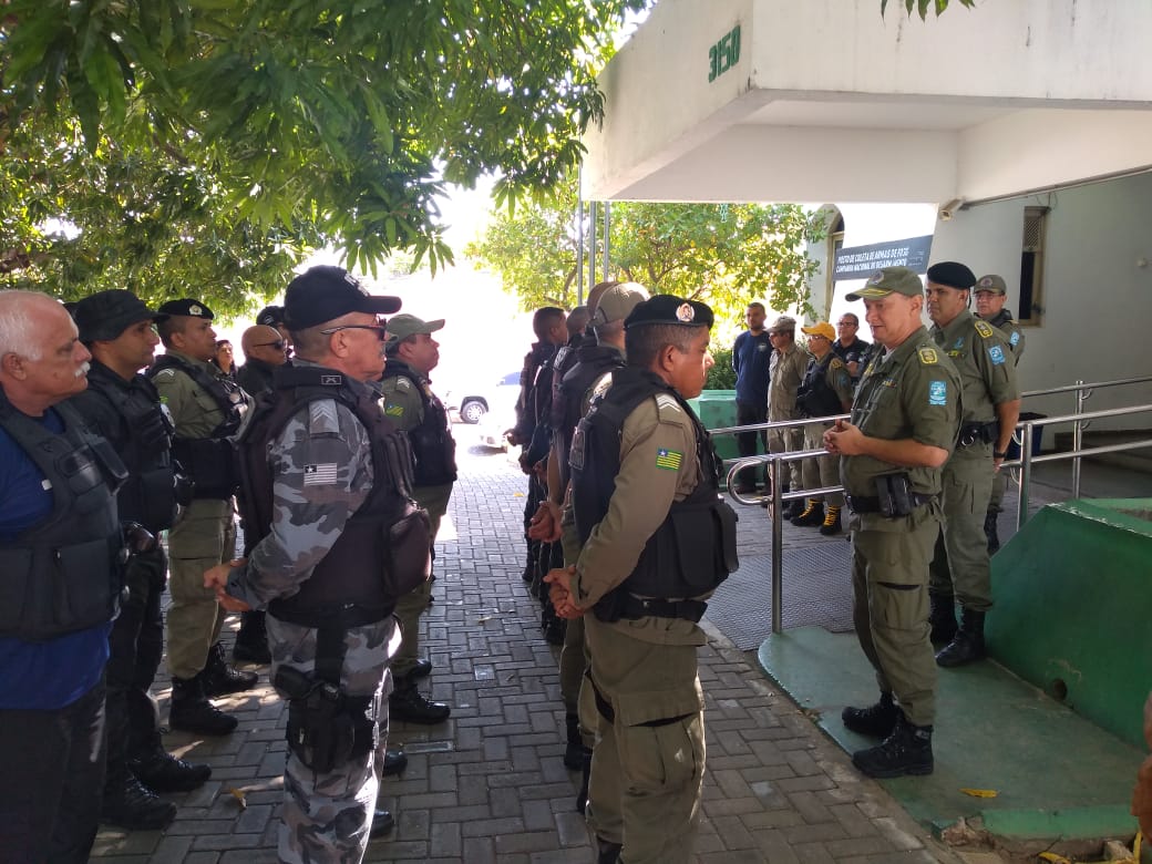 Agentes de segurança para o Enem