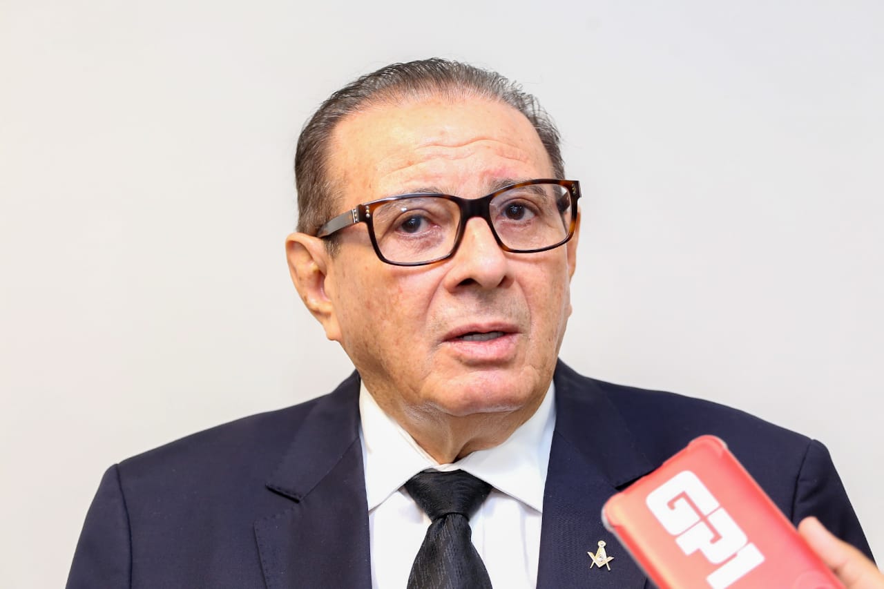 Escritor Valdeci Cavalcante