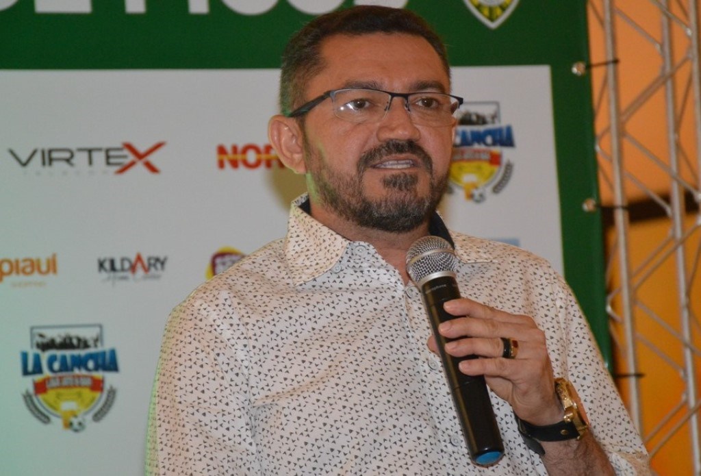 Padre Walmir promete repasse de R$ 350 mil