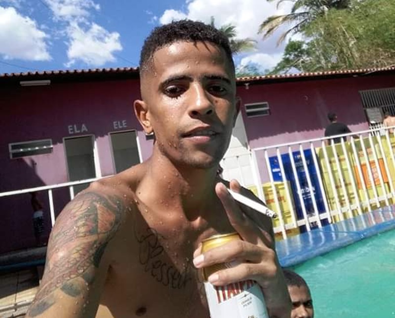 Homem de 23 anos é executado com oito tiros no bairro Angelim