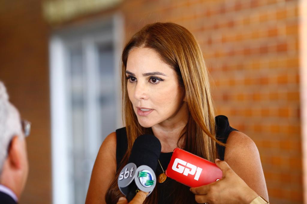 Lucy Soares