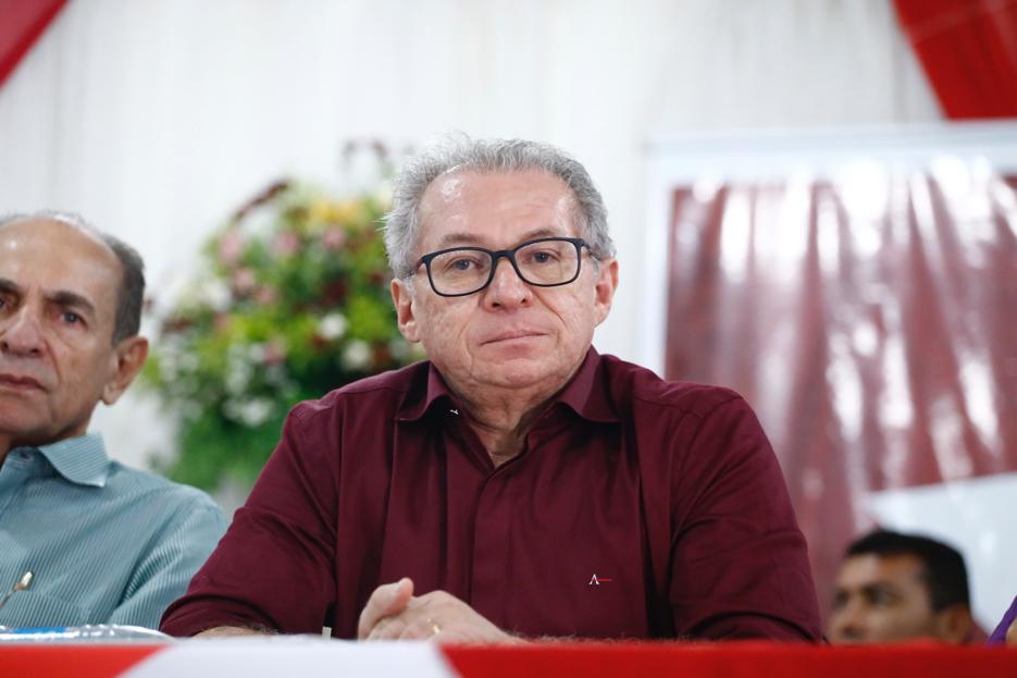 Deputado federal Assis Carvalho