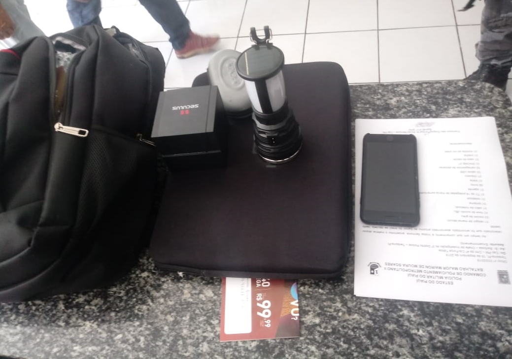 Material apreendido pelo 1º Bpm