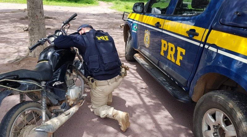 Veículo apreendido pela PRF em Pio IX