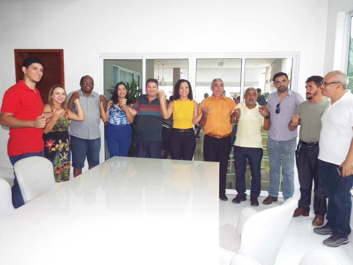 Ex-prefeito Chico Antônio declara apoio a pré-candidatura de Zezinho do Sorvete