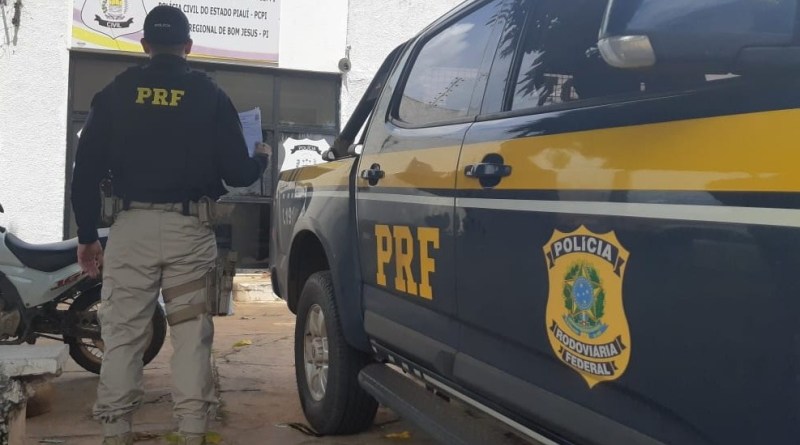 PRF durante ação em Bom Jesus