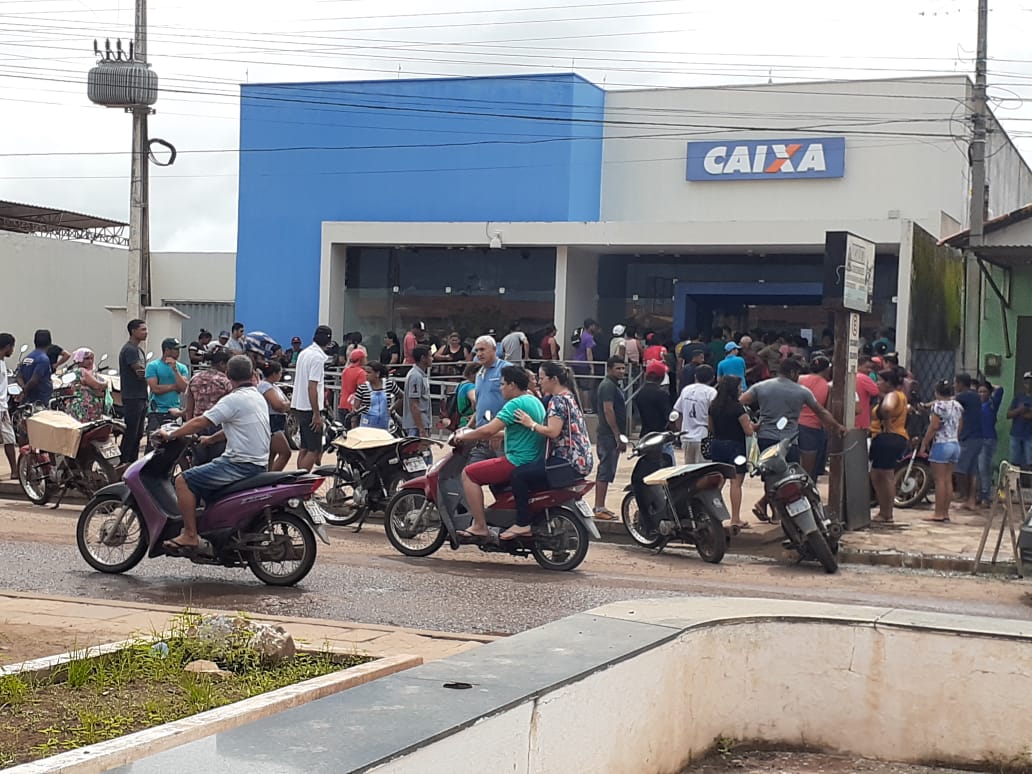 Caixa Econômica Federal lotada em Esperantina