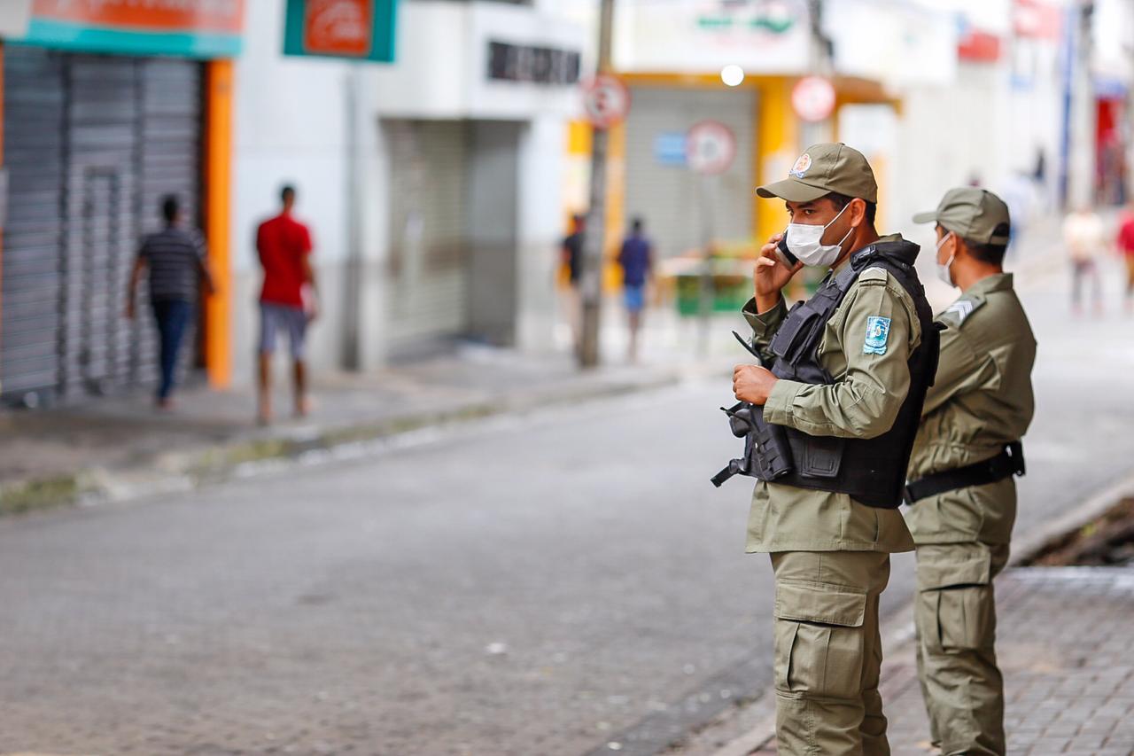 Polícia Militar no centro da cidade