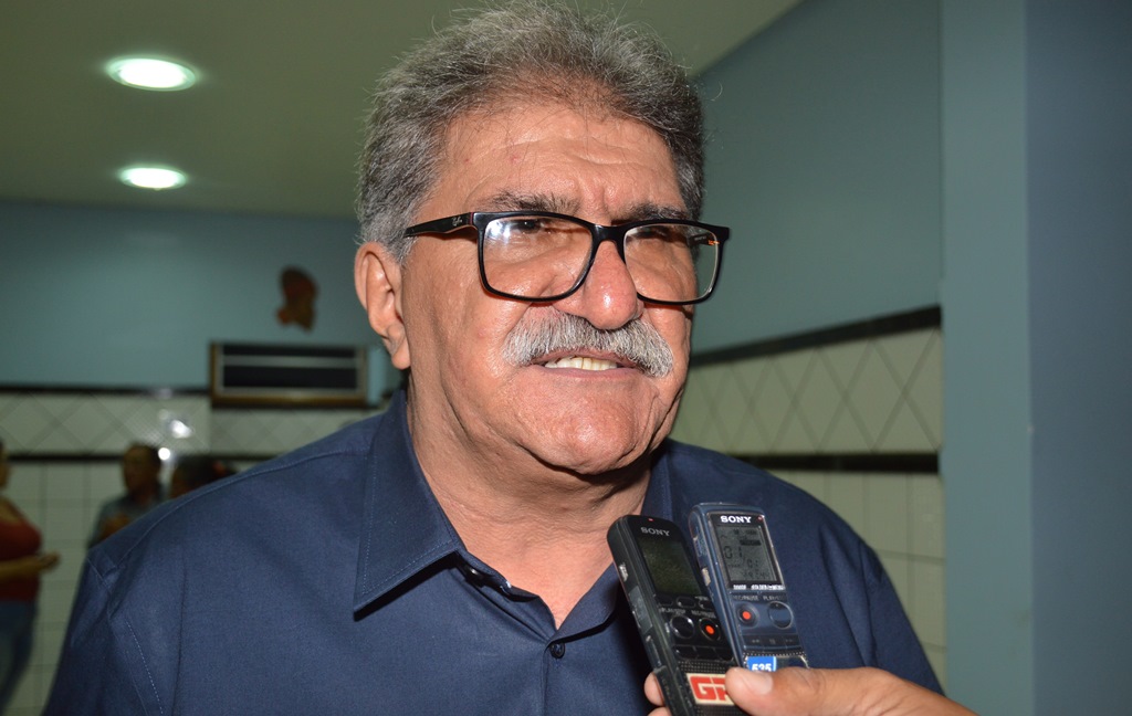Edilberto Cirilo testa positivo para novo coronavírus