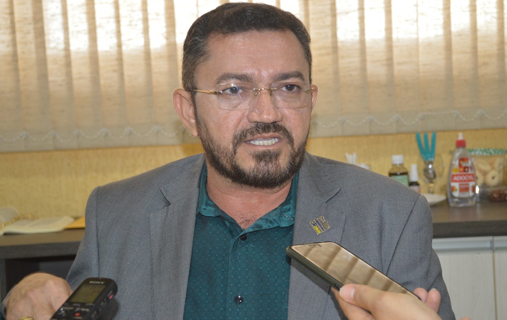 Padre Walmir prorroga quarentena até dia 7 de junho