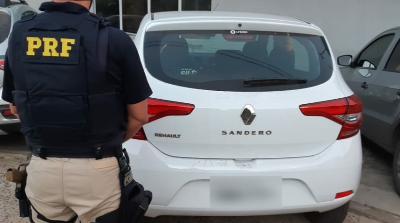 PRF apreende veículo em Teresina que foi furtado em SP
