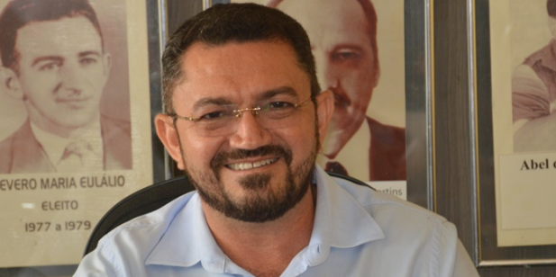 Padre Walmir