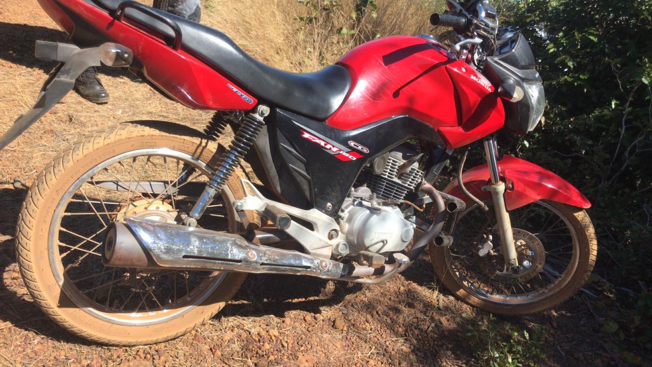 Motocicleta apreendida na ação