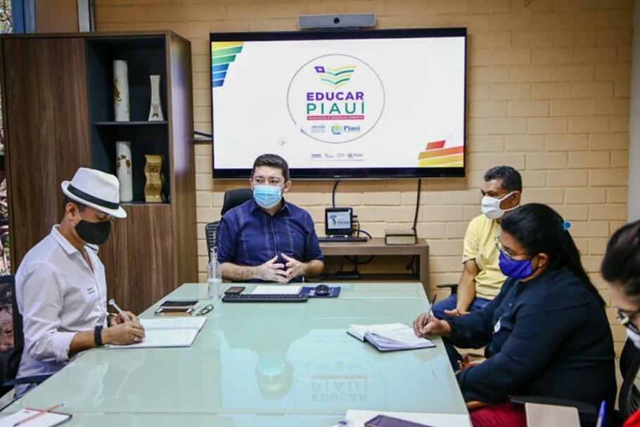 Seduc e Sinte discutem retorno às aulas presenciais no Piauí