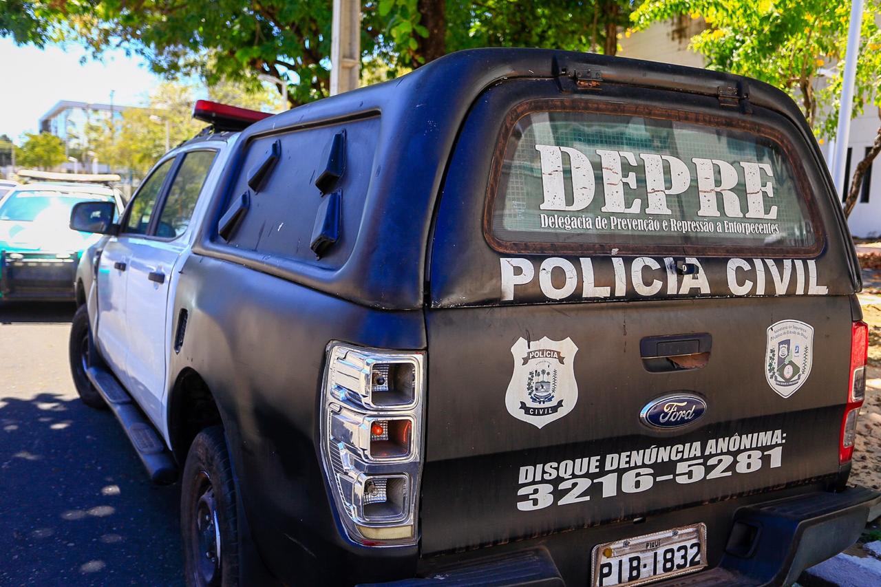 Viatura da DEPRE