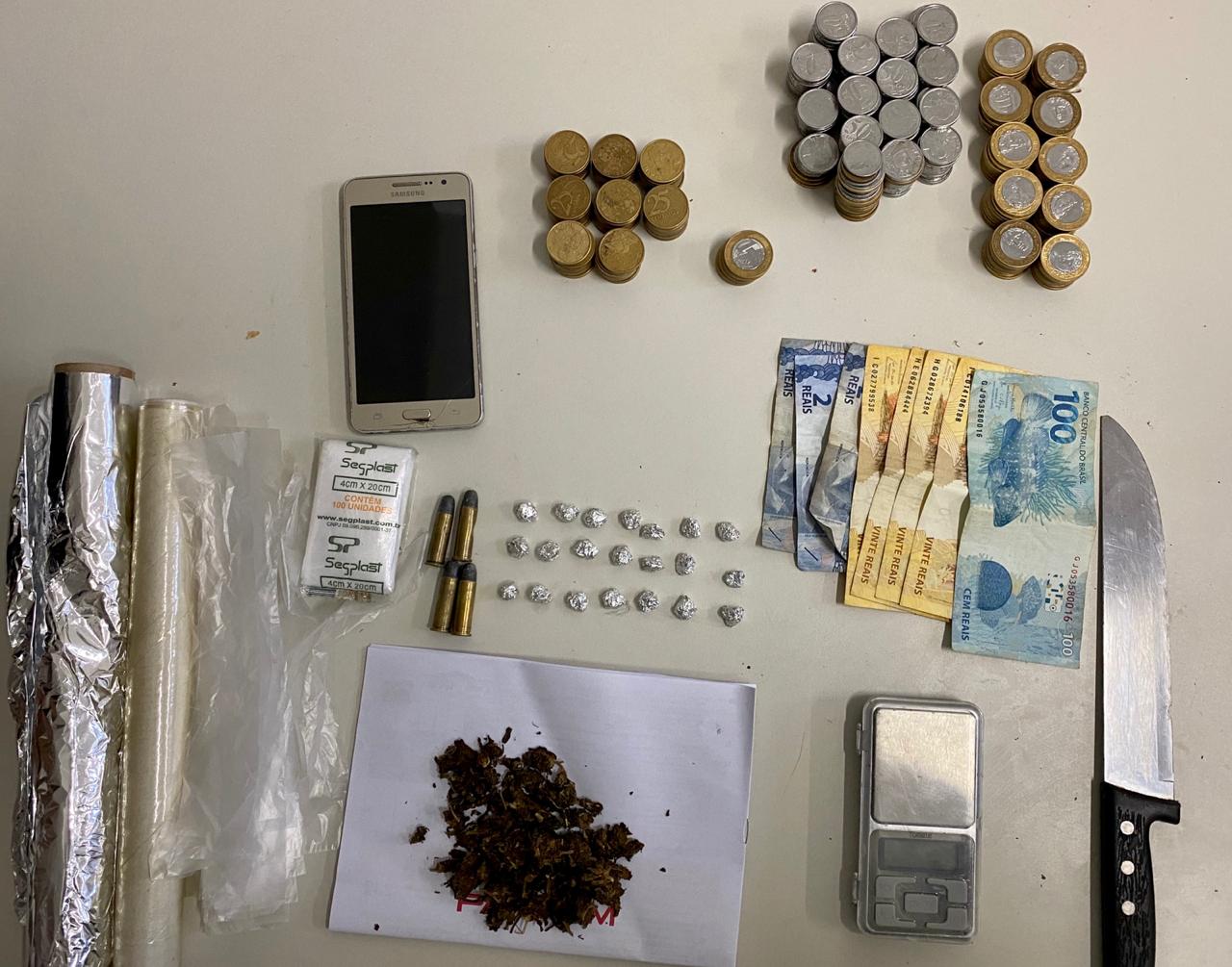 Objetos encontrados com a dupla