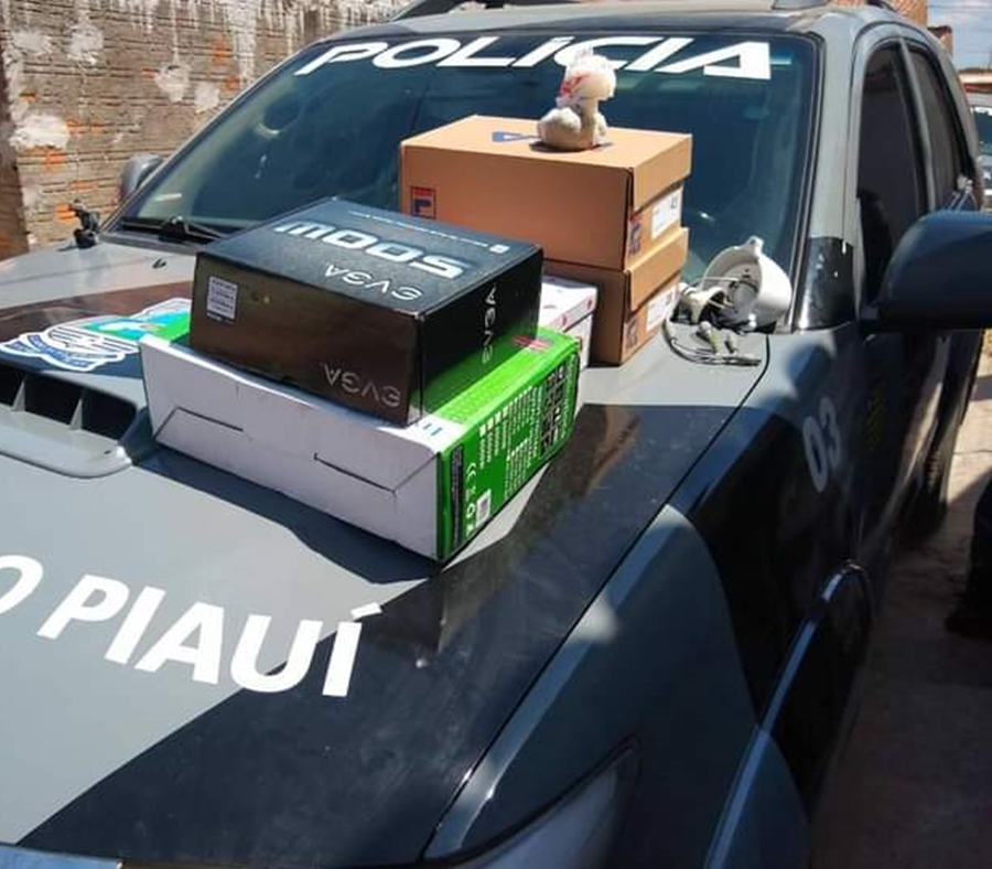 Mercadoria apreendida pelos policiais do Rone