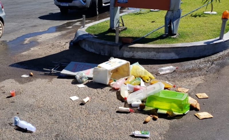 Vendedora tem banca quebrada em Bom Jesus