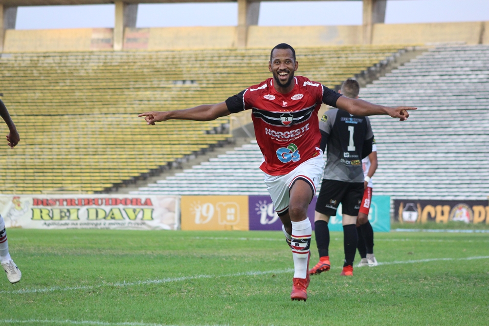 Comemoração de Lucas Bahia após o gol do River