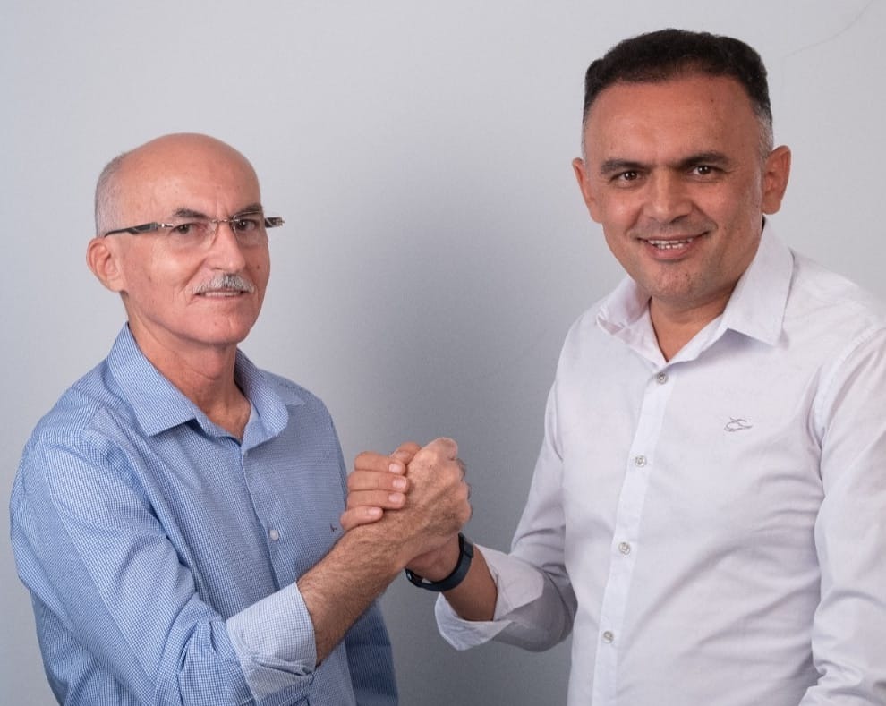 Atual prefeito e vice de Queimada Nova, que tentam reeleição