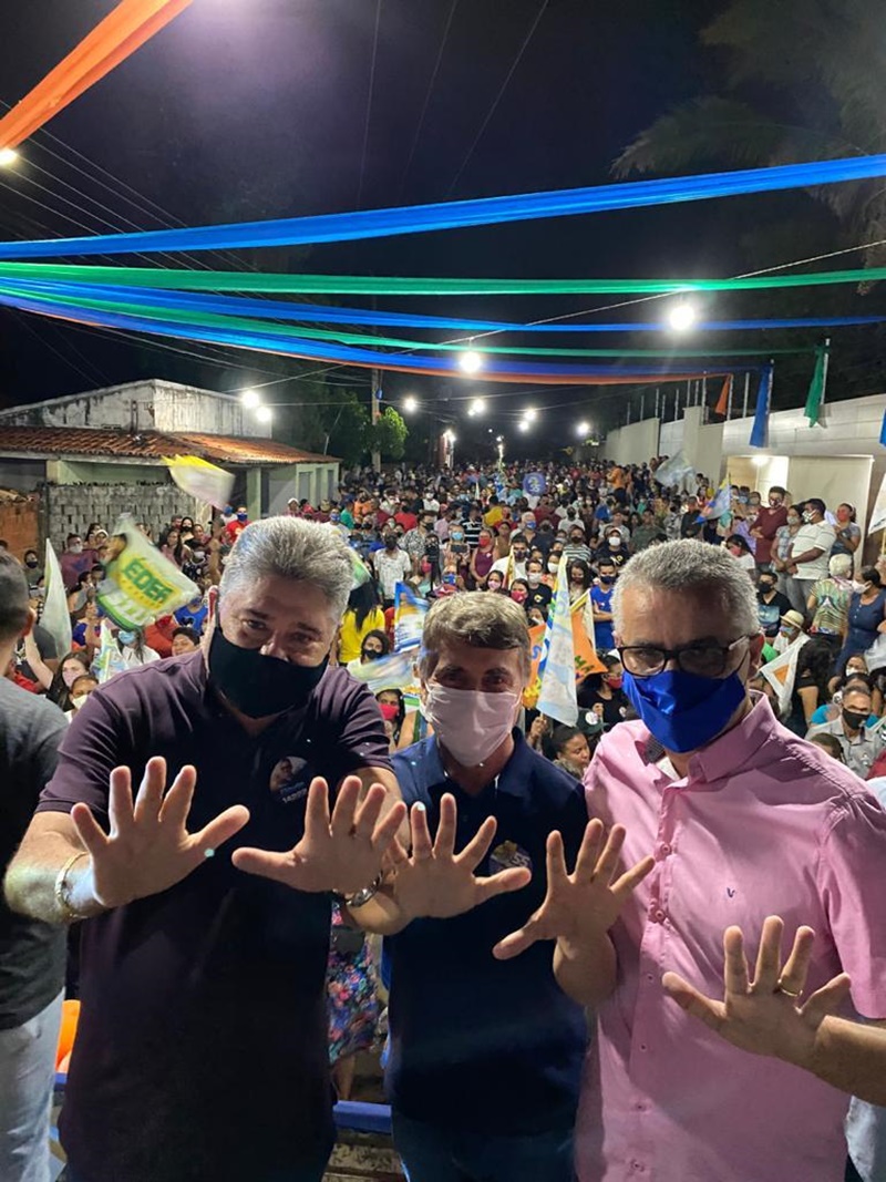 Mádison com o prefeito João Luiz
