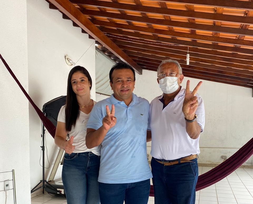 Fábio Abreu fecha apoio ao Dr. Pessoa para prefeito de Teresina