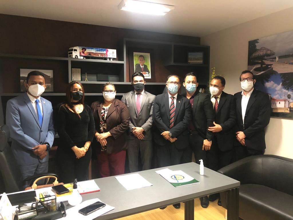 Reunião do líder do Governo na Alepi com o relator da PEC