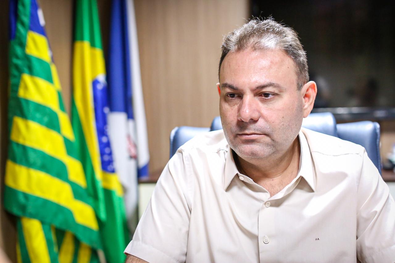 Presidente da Câmara Jeová Alencar