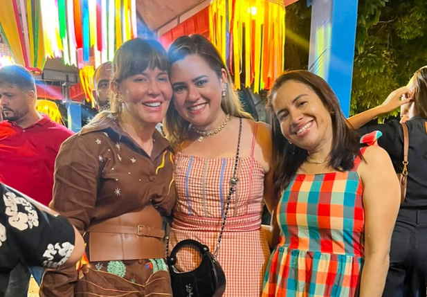 Show de Pablo marca abertura do São João da Esperança